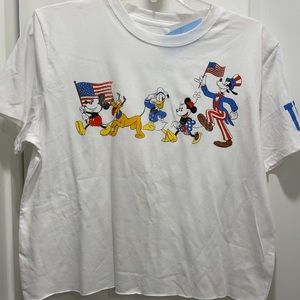 Disney Cropped T-shirt